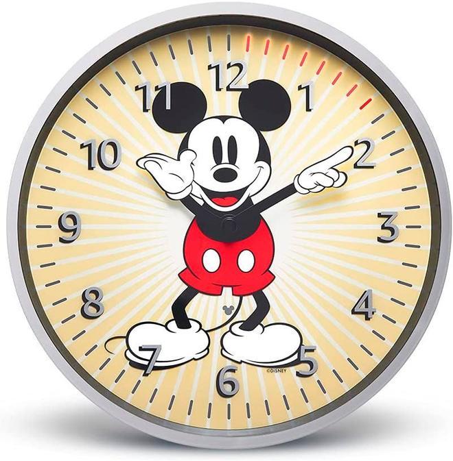 Echo Wall Clock, Edición Mickey Mouse (Disney), de Amazon (precio: 49,99 euros)