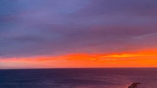 ¿A qué se deben los amaneceres rojos que tintan el cielo de València estos días?