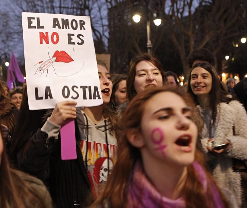 Manifestación del día de la mujer en Gijón