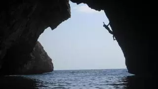 3 espectaculares cuevas marinas para explorar en la costa de Alicante