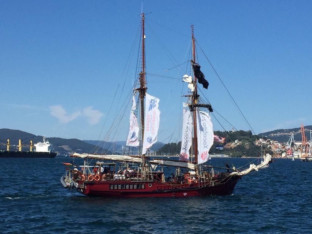 La Iacobus Maris arriba en Vigo