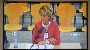 Aguirre centra les mirades després de la detenció per suposada corrupció al Canal de Isabel II.