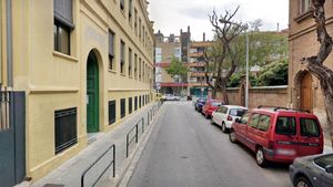 Exterior de la Escola Ventós Mir de Badalona
