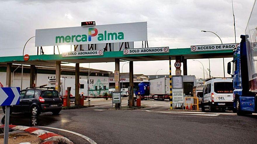 Mercapalma recibe la mitad de camiones por el boicot del transporte