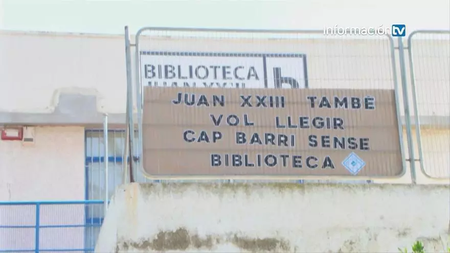 Juan XXIII estalla: "Queremos la reapertura de la biblioteca ¡ya!"