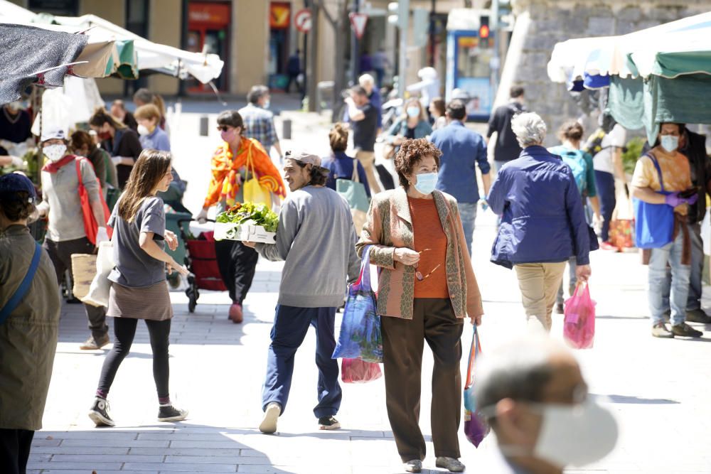 Imatges: EL mercat de Girona en un dissabte de confinament