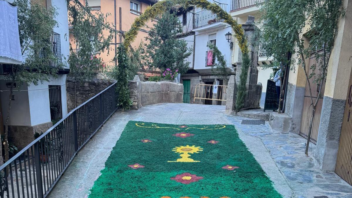 Fotogalería | Tornavacas celebra la festividad del Corpus Christi