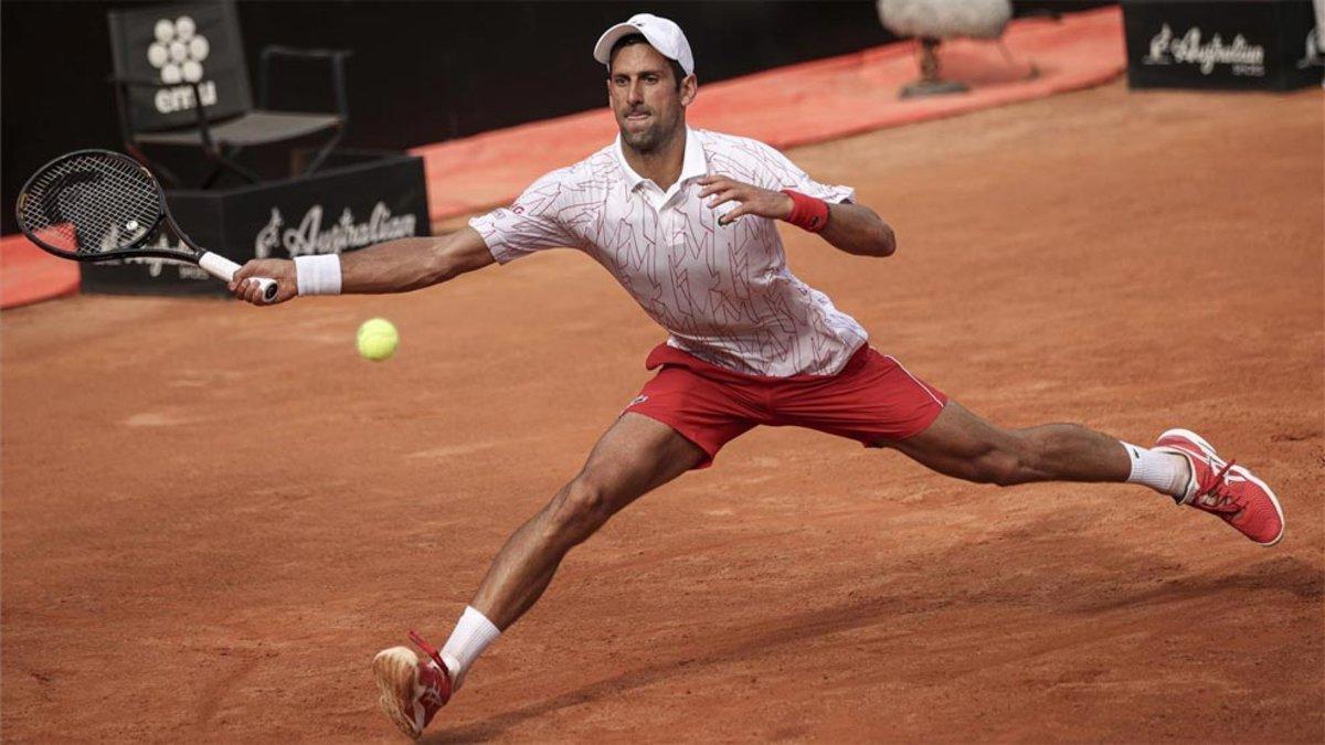 Djokovic se mete en 'semis' de Roma