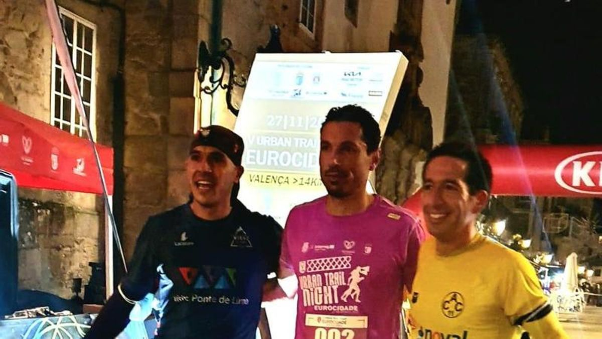 Los tres ganadores de la carrera masculina.