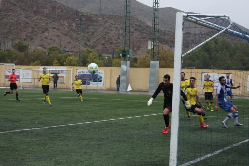 Partido entre el Lorca Deportiva y el Mar Menor