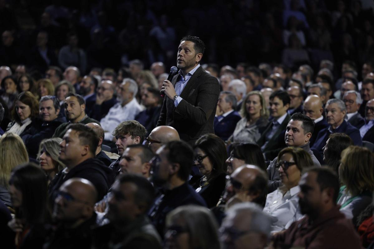 Uno de los asistentes a la jornada.