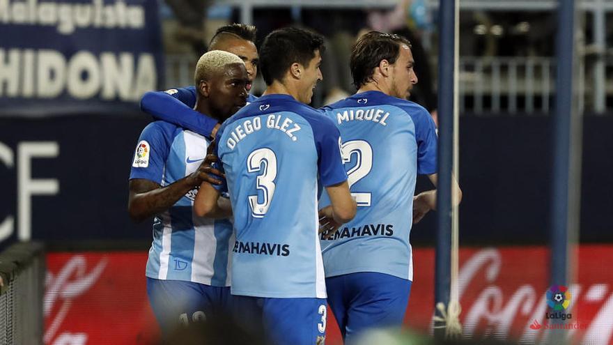 Los jugadores del Málaga CF celebran el tanto de Ideye del pasado sábado.