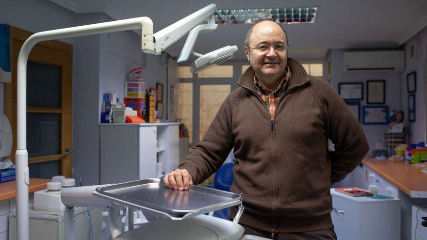 El presidente del colegio de dentistas en Zamora, José Luis González.