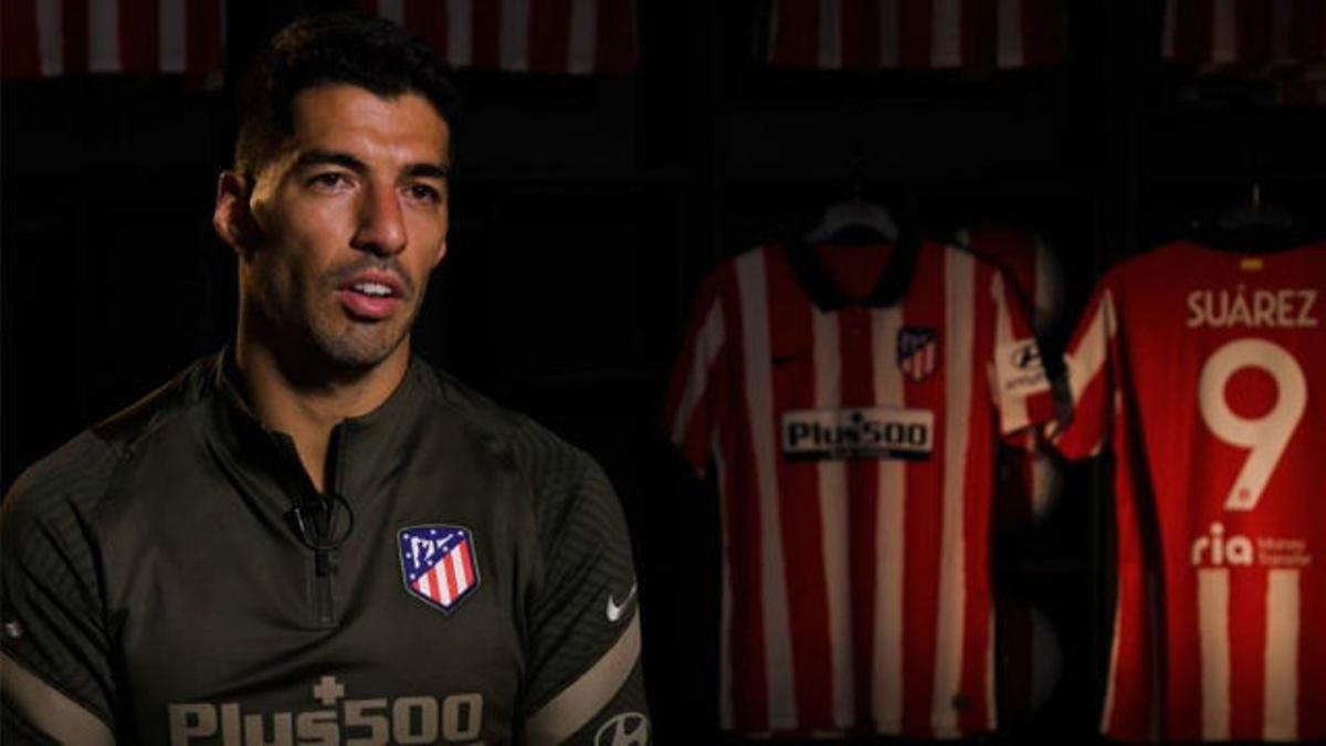 Luis suarez camiseta atletico de madrid sale