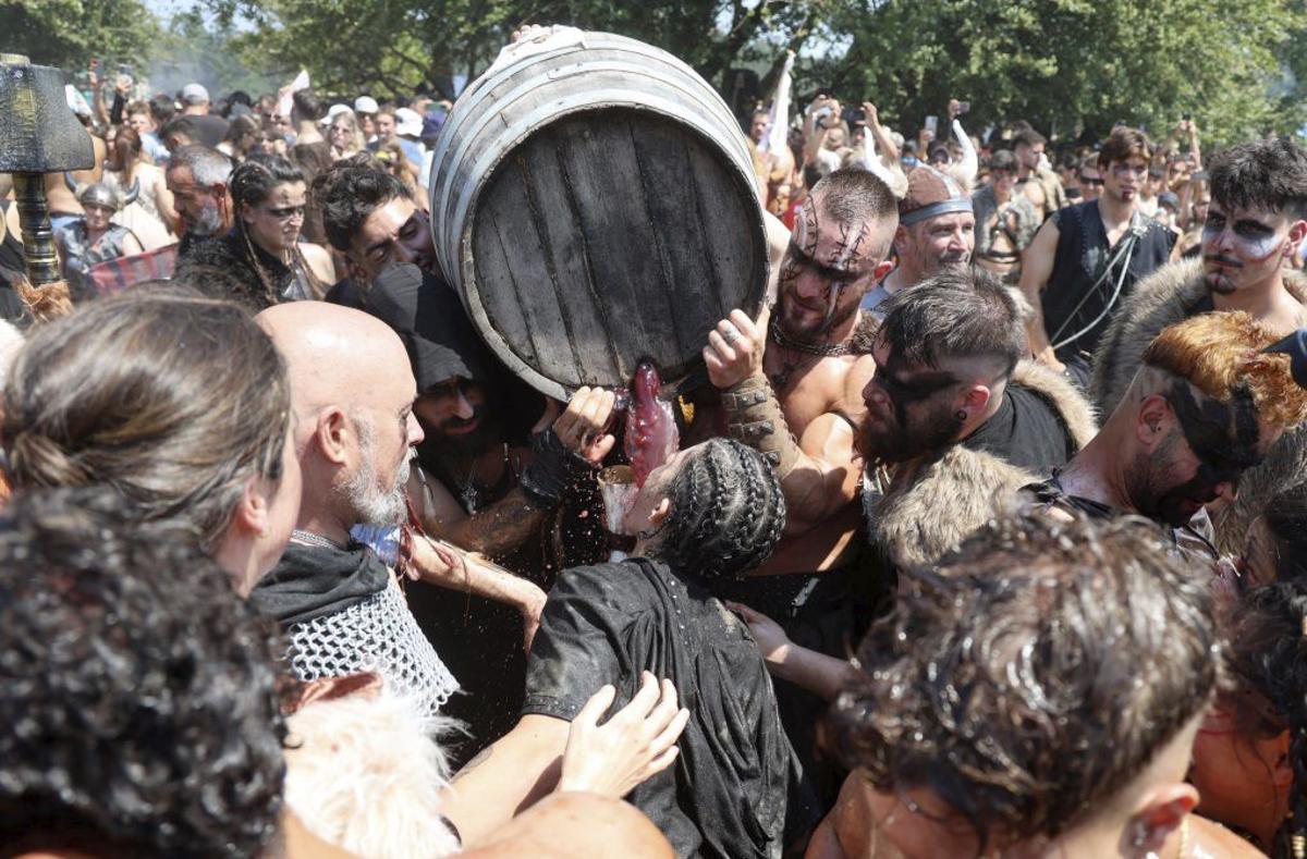 Catoira revive a súa historia coa Romaría Vikinga