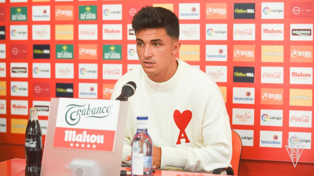 Manu García, en su rueda de prensa de despedida