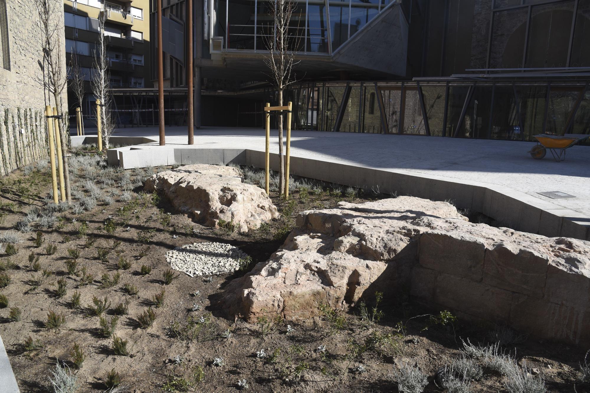 Així llueix l'amplicació de la plaça plaça de Sant Ignasi de Manresa