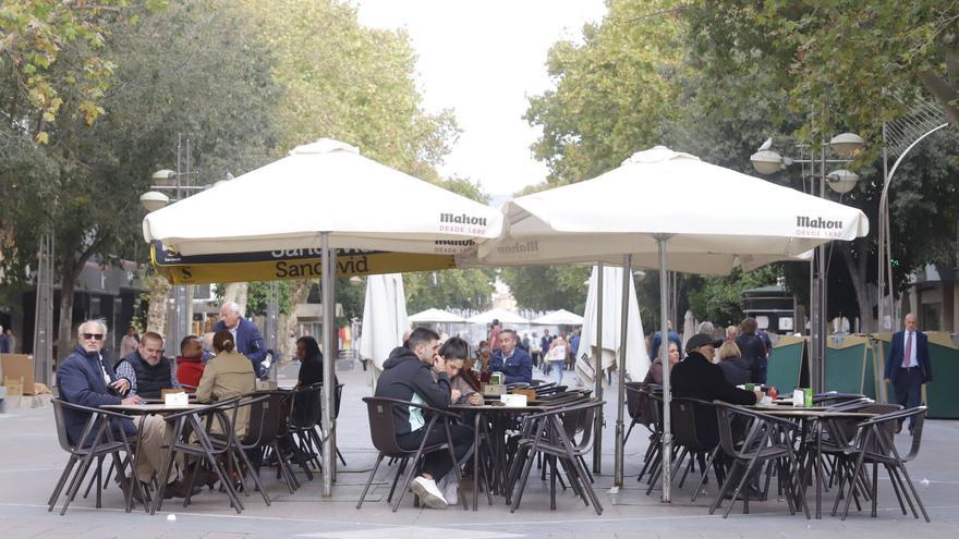 La Policía Local contará con agentes específicos para el control de veladores de hostelería