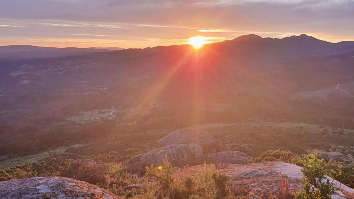 Puesta de sol en el Coto de Aldir.