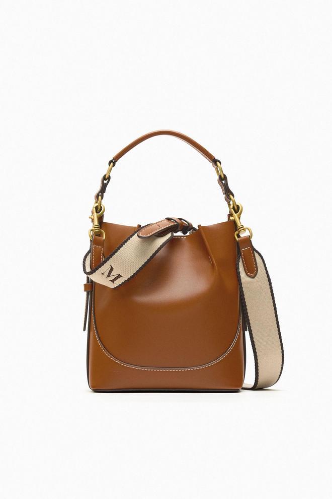 Bolso ‘bucket’ customizable, de Zara