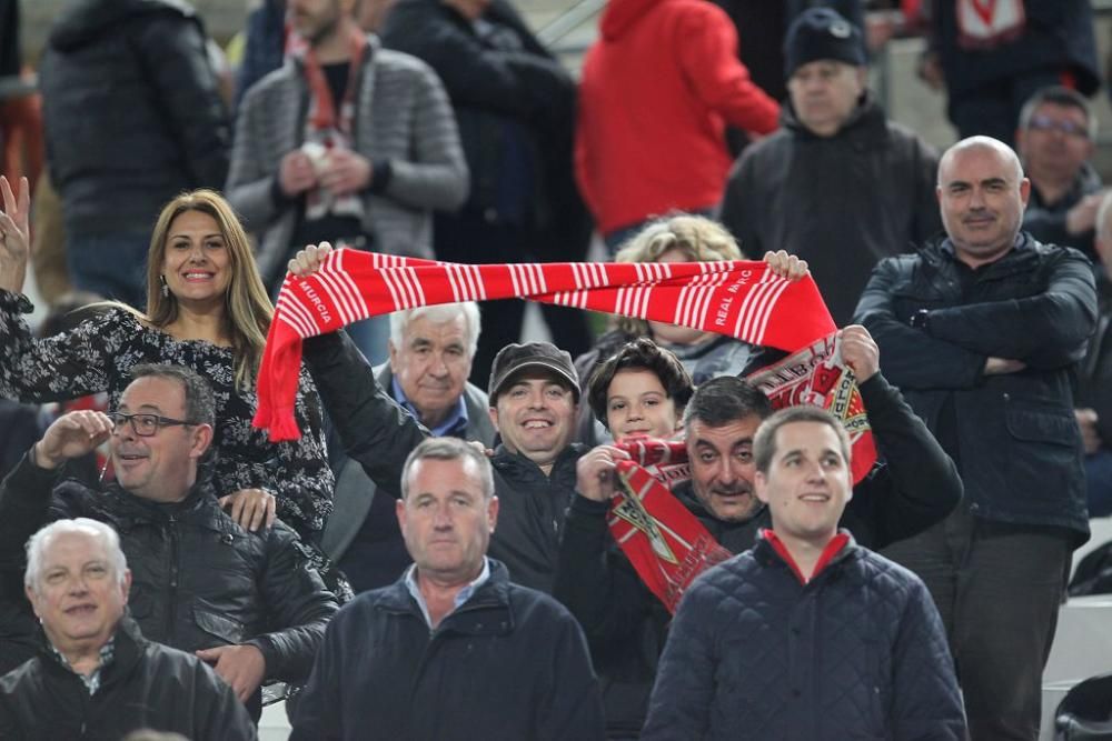 Ambiente en las gradas del Real Murcia - FC Cartagena