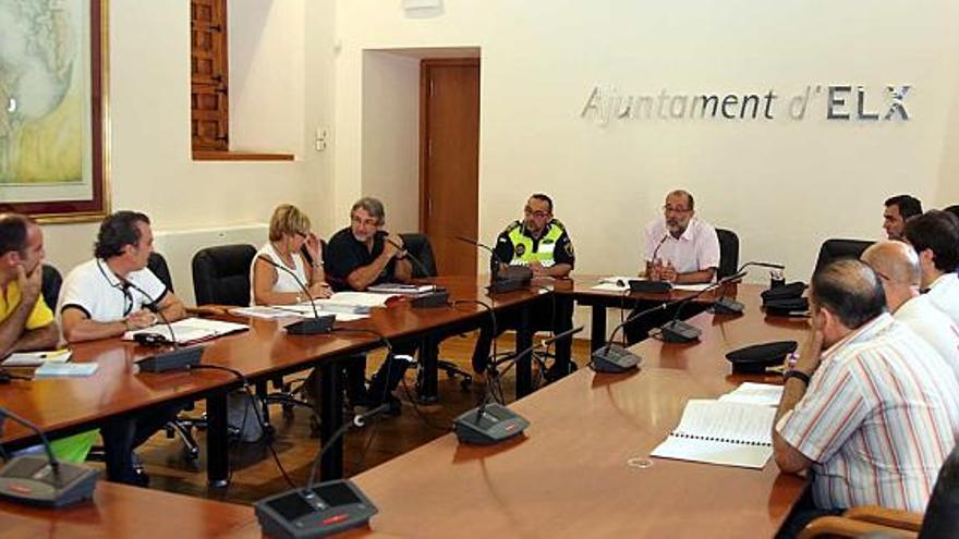 La junta de seguridad se reunió ayer con el objetivo de perfilar y coordinar todo el dispositivo de seguridad para la Nit de l&#039;Albà.