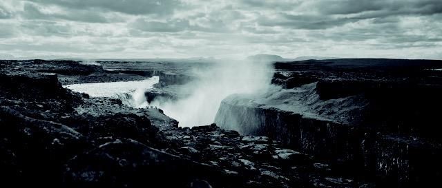 Los ganadores del certamen de fotografía de viajes son Raúl Simón García con 'Sueño interrimpido' y la serie 'La isla extrema' de Raquel Delgado Soria.