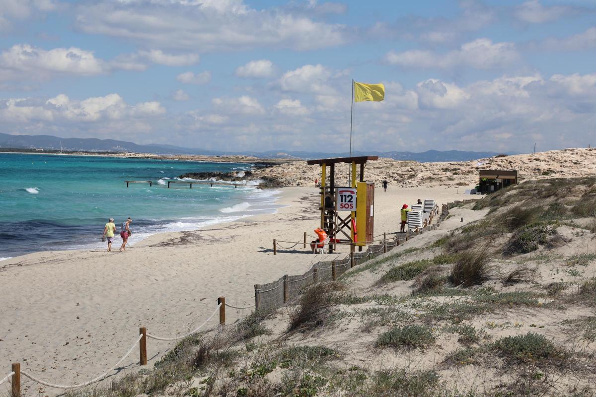 Galería: Control de acceso a ses Illetes y a la playa de Llevant en Formentera
