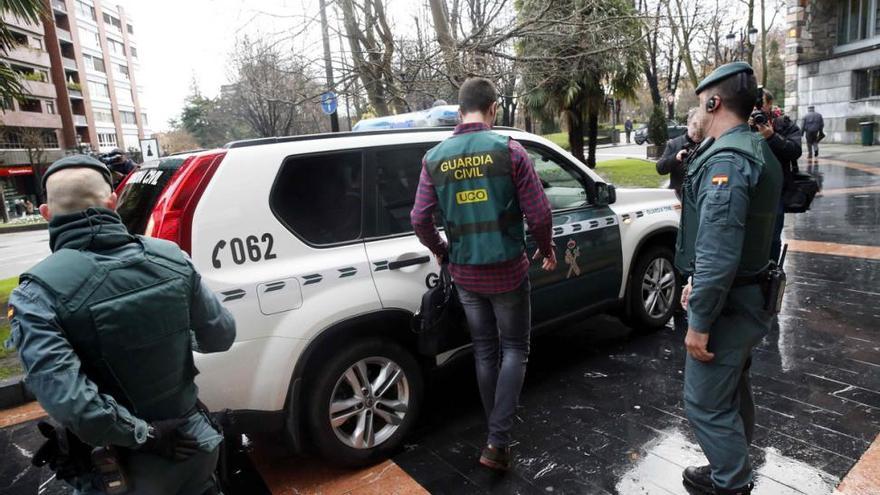 Detenido el exsecretario general de UGT en Asturias, Justo Rodríguez Braga