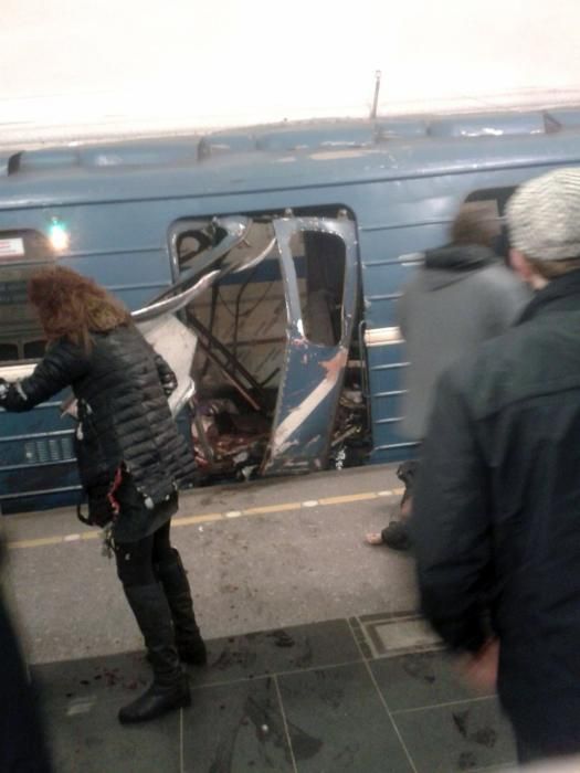 Una desena de morts i múltiples ferits en dues explosions a Sant Petersburg