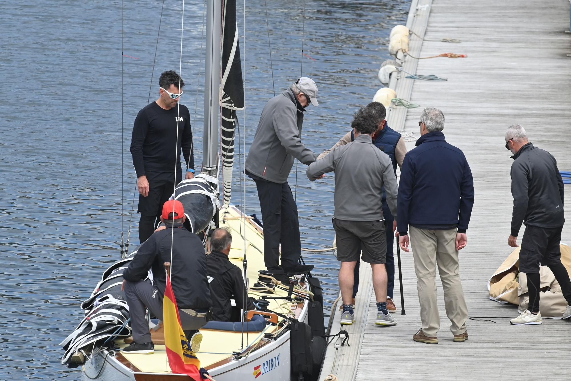 El rey emérito ya navega por aguas de Sanxenxo