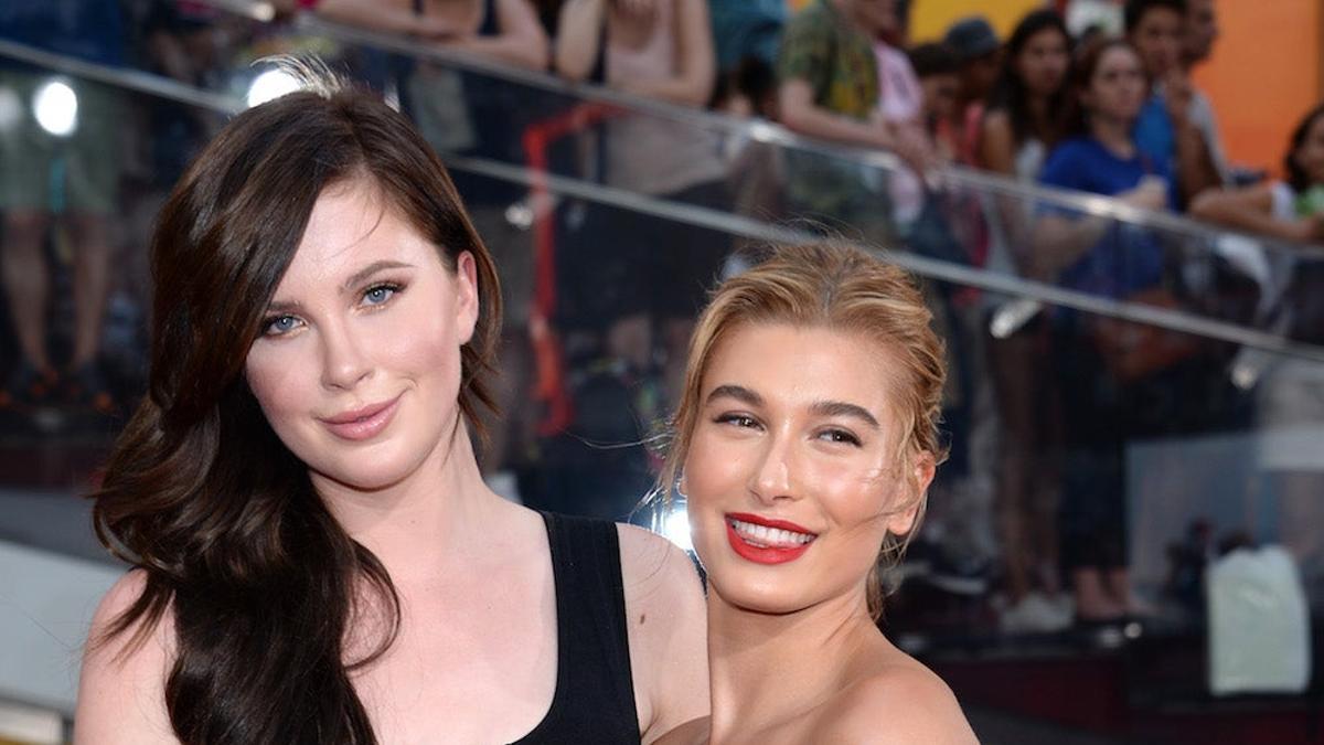 Ireland Baldwin y Hailey Baldwin