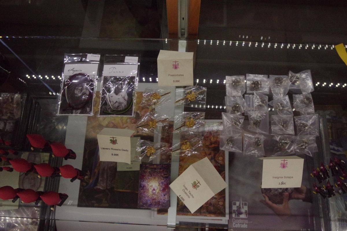 Merchandising cofrade