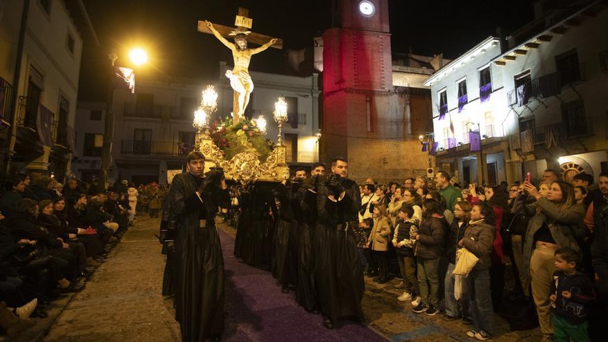 Pagan más de 12.000 euros en Sagunt por llevar las andas de una procesión