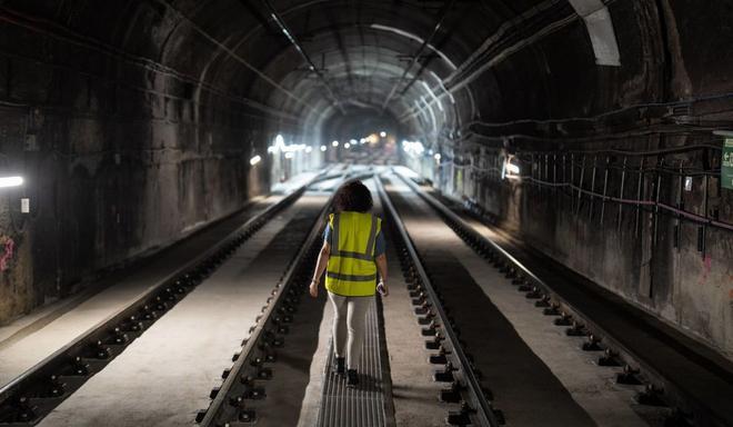 Més traçat del metro sense nous combois