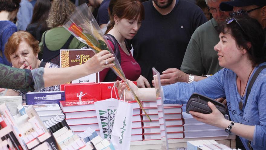 Buch considera «prematur» dir que per Sant Jordi les llibreries estaran tancades