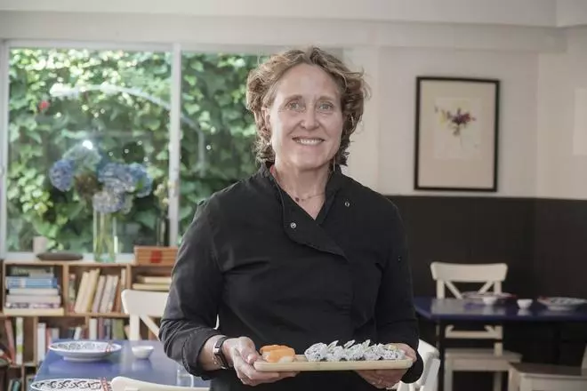 Sara Stothart, la chef australiana que ha transformado un mesón gallego en un templo del sushi en Oleiros: «Mi comida te hace viajar a Asia»