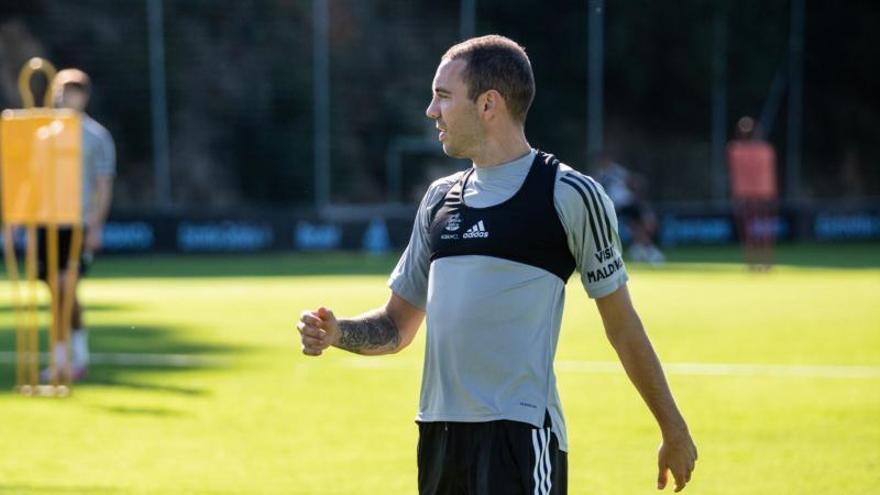 Iago Aspas, ayer, durante el entrenamiento del Celta en A Madroa.