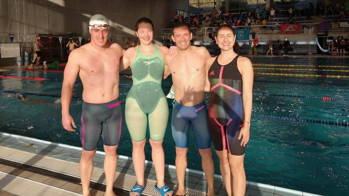 Rafael Sánchez, Elia María Cuenca, Pedro Serrano y María Alonso en Pontevedra.