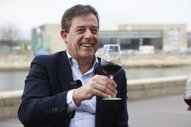 Un viño con José Ramón Gómez Besteiro