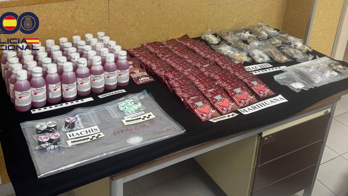 Les imatges de la droga intervinguda a La Jonquera