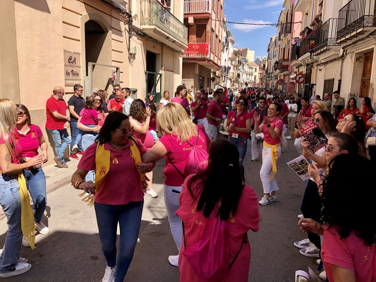 MACROGALERÍA DE FOTOS: Búscate en el encierro y los primeros 'bous' de las fiestas de Almassora