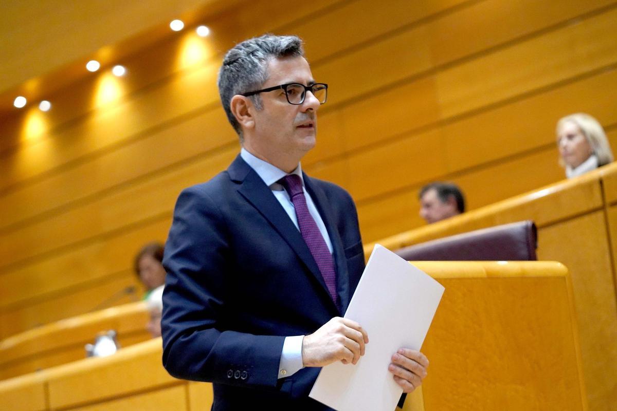 El ministro de Presidencia y Justicia, Félix Bolaños, durante un pleno del Senado.