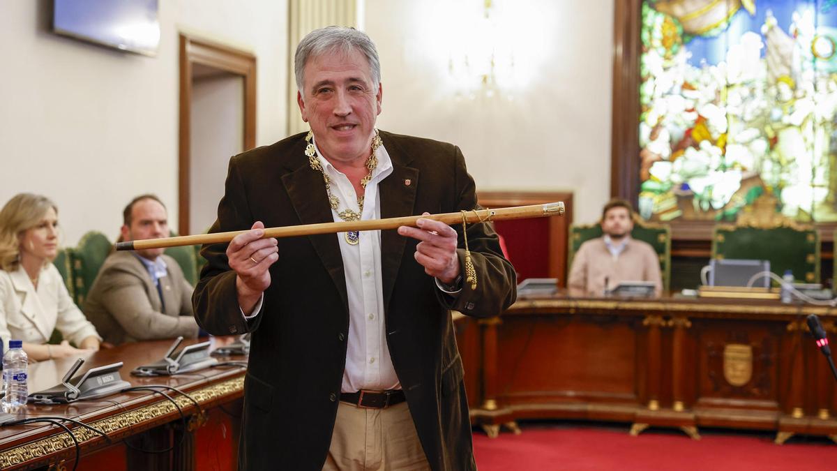 Joseba Asiron (EH Bildu), alcalde de Pamplona al ganar la moción de censura a UPN.