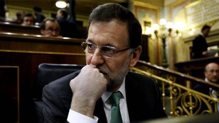 Rajoy se congela el sueldo por tercer año consecutivo, y ganará 78.185 euros anuales