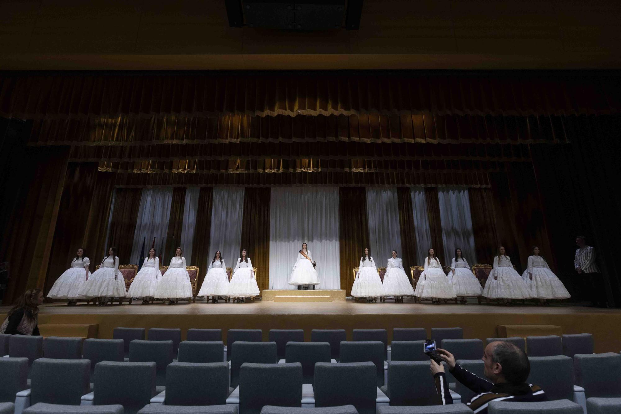 Ensayo de la Exaltación de las Falleras Mayores