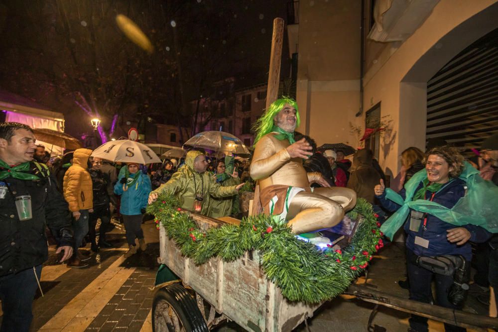 Las cofradías de Sant Sebastià se burlan de Gloria