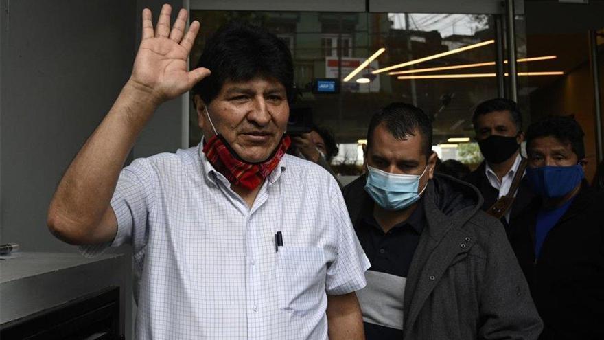 Evo Morales viaja hacia Venezuela, según fuentes argentinas