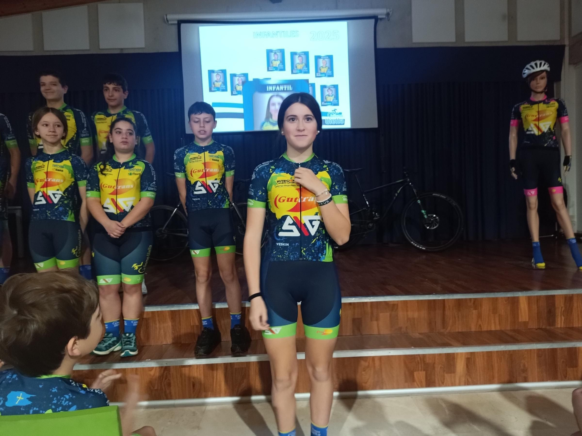 La Escuela de Ciclismo de Viella celebra su Gala Presentación de Temporada
