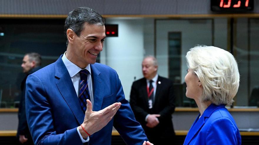 Sánchez ber kommissionen att USA:s sanktioner mot domare i Internationella brottmålsdomstolen för att utreda Gaza inte påverkar EU